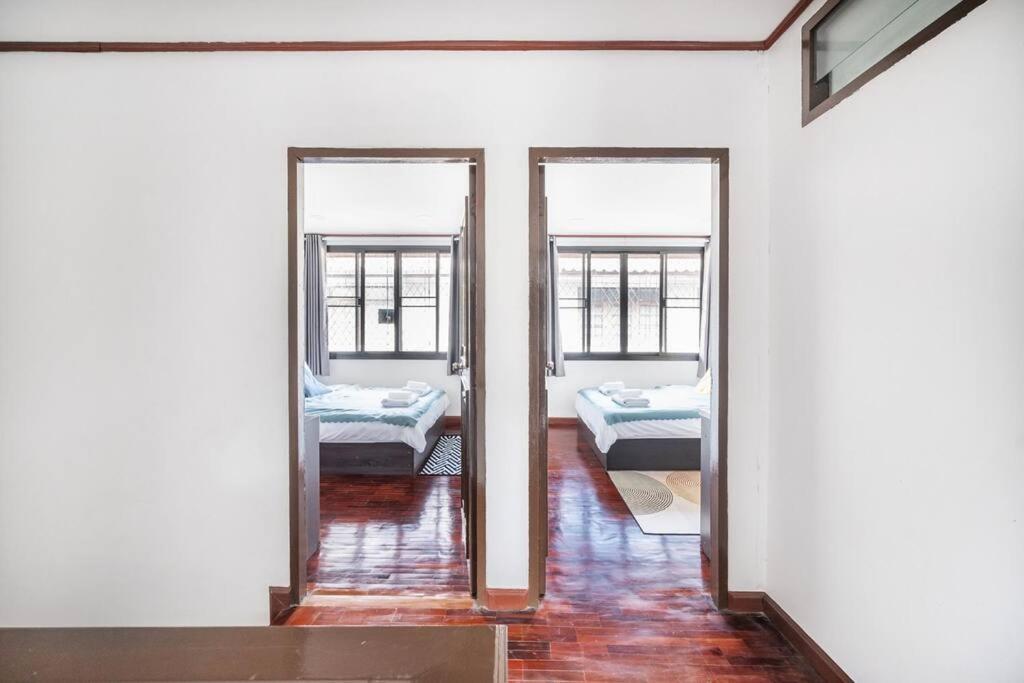 Villa Miq Hk16 - 3br Huai Khwang Mrt With Pool Table Near Jodd Fair
